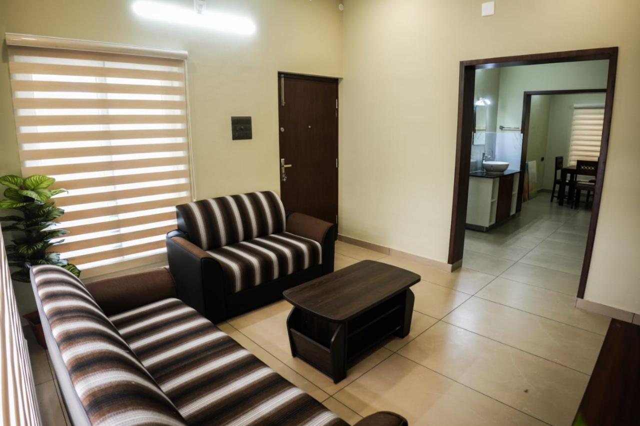 Zennova Furnished Apartment Alappuzha Экстерьер фото